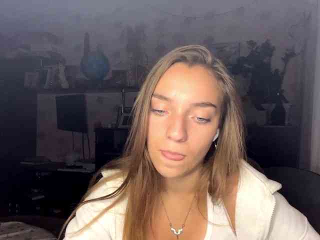 Modelo: RaisaVannuland