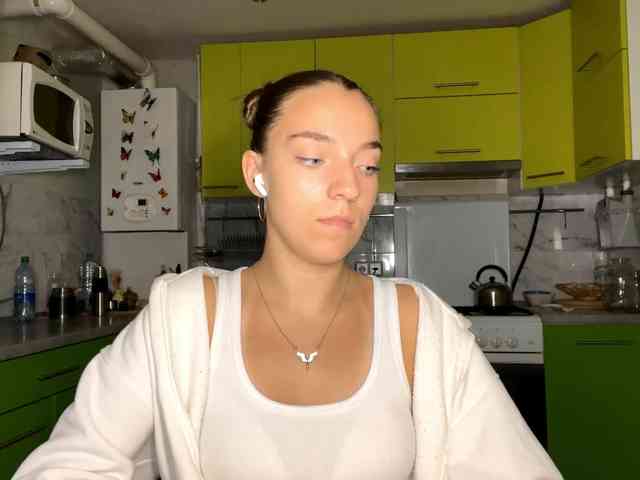 RaisaVannuland webcam