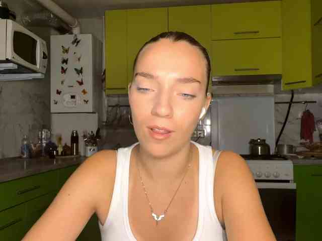 RaisaVannuland webcam