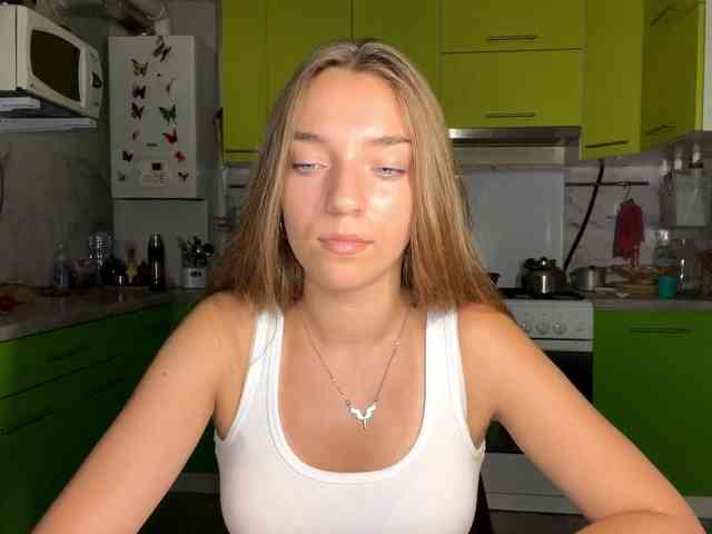 RaisaVannuland webcam