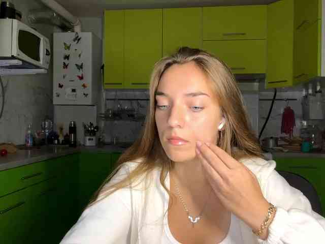 Modelo: RaisaVannuland