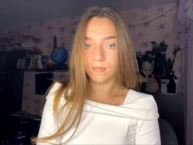 RaisaVannuland webcam