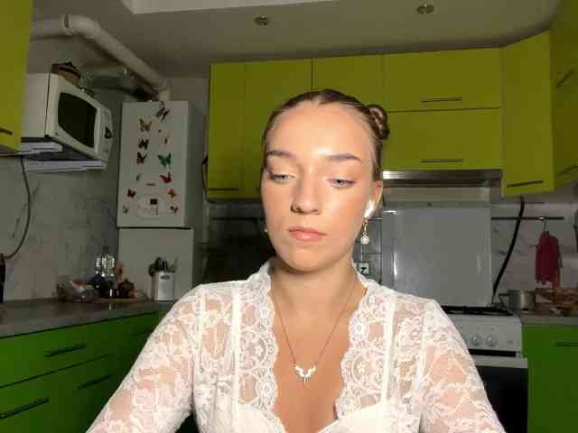 Modelo: RaisaVannuland