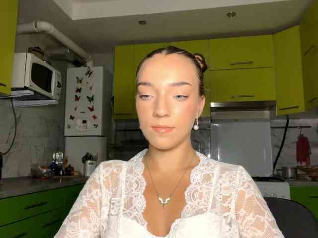 Modelo: RaisaVannuland