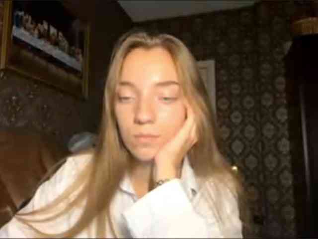 RaisaVannuland webcam