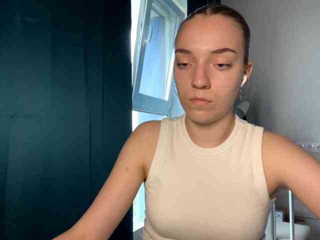 Modelo: RaisaVannuland