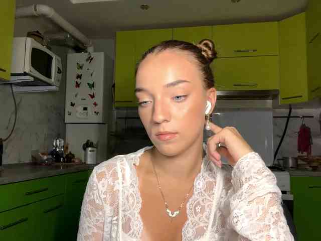 RaisaVannuland webcam