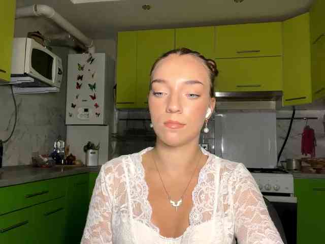 Modelo: RaisaVannuland