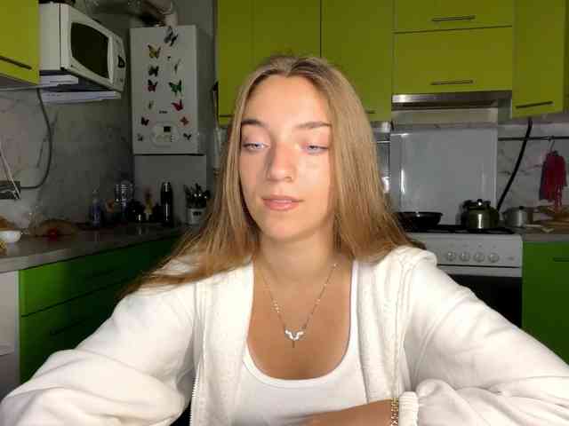 Modelo: RaisaVannuland