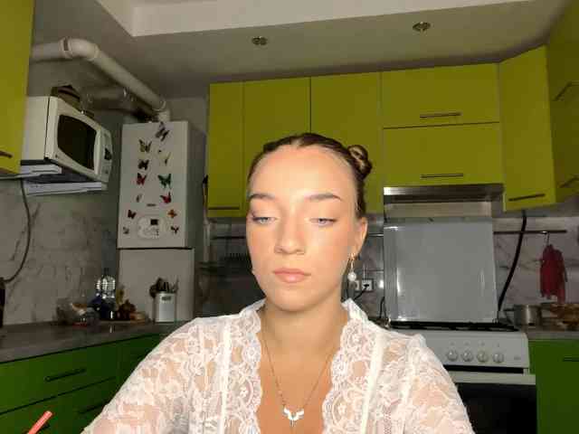 RaisaVannuland webcam