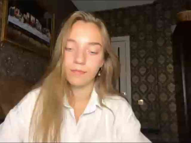 RaisaVannuland webcam