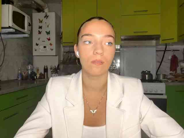 RaisaVannuland webcam