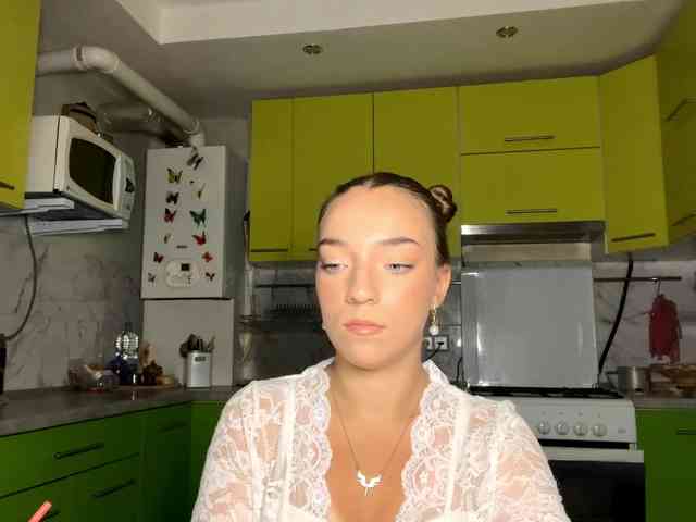 RaisaVannuland webcam