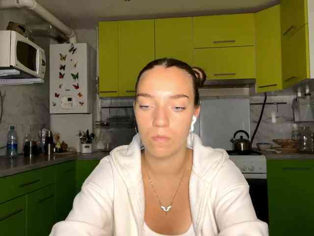 RaisaVannuland webcam