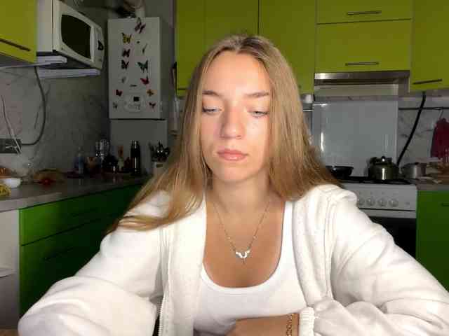Modelo: RaisaVannuland
