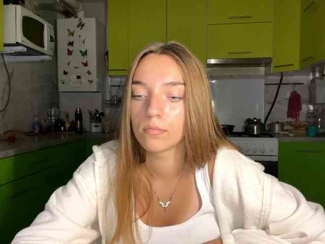 Modelo: RaisaVannuland