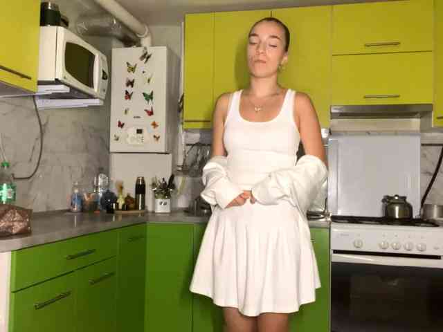 Modelo: RaisaVannuland