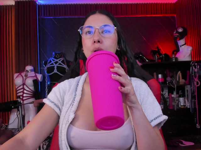 XiaQueen live cam on BongaCams