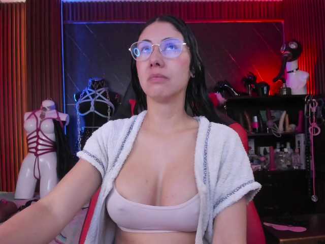 XiaQueen live cam on BongaCams