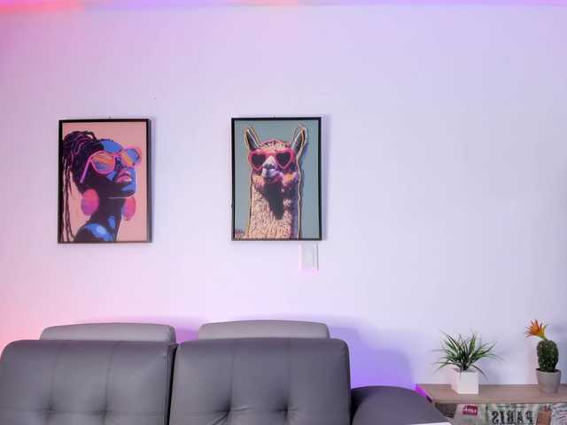 Adarha live cam on BongaCams