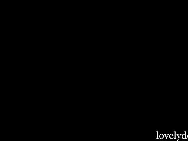 lovelydollyx live cam on BongaCams