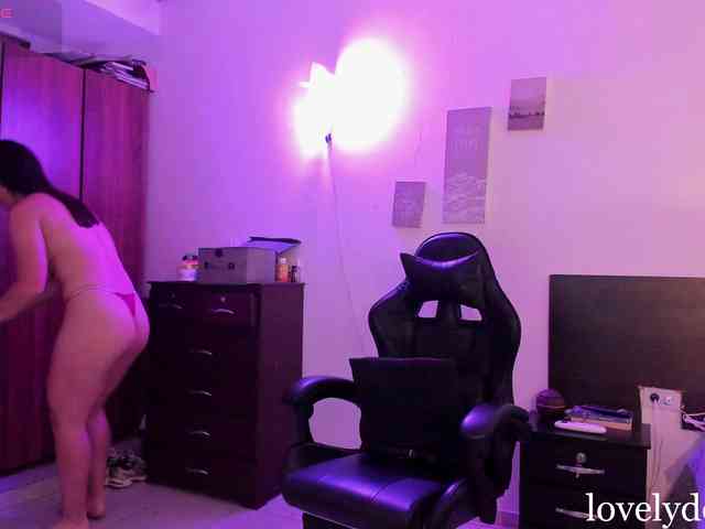 lovelydollyx