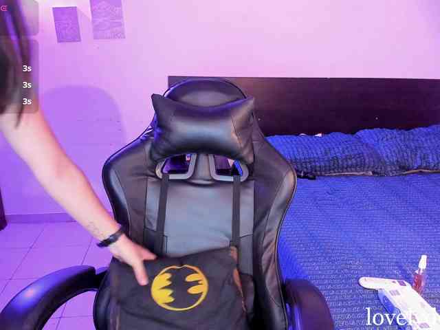 lovelydollyx webcam