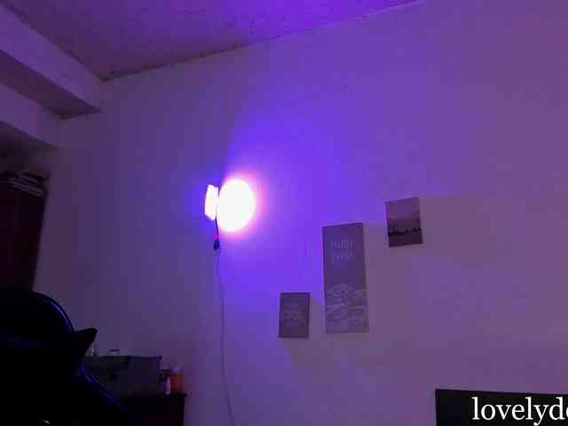 lovelydollyx webcam