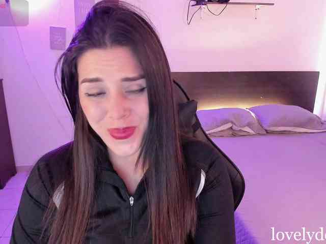 lovelydollyx