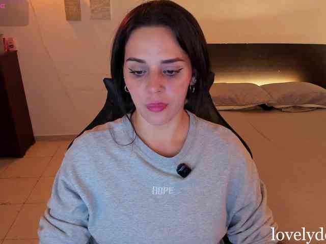 lovelydollyx