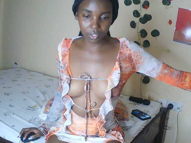 Imani- live cam on BongaCams