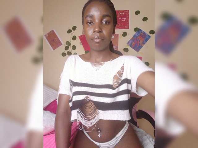 Imani- live webcam show