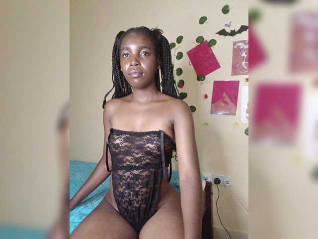 Imani- live cam on BongaCams