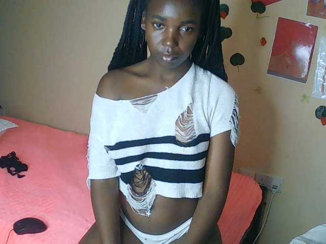 Imani- live webcam show
