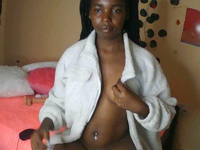 Imani- live webcam show