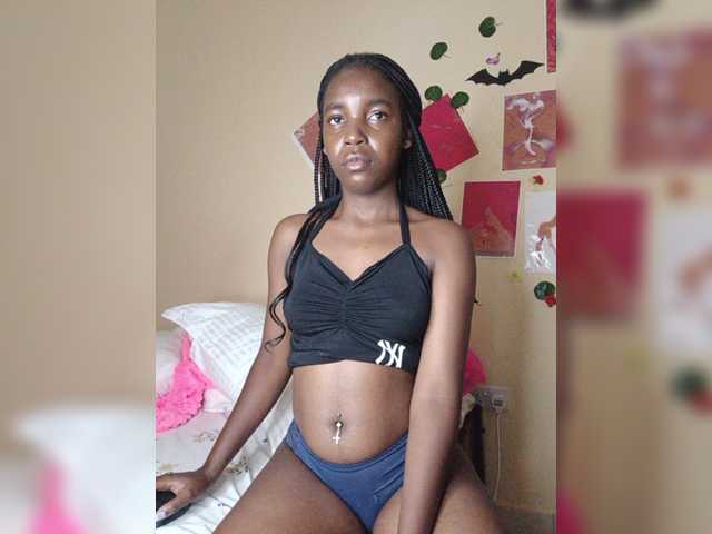 Imani- live webcam show