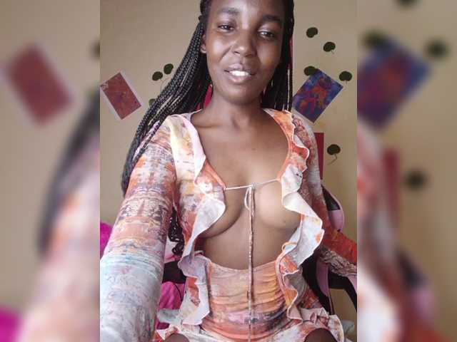 Imani- live webcam show