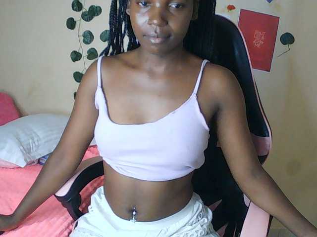 Imani- live webcam show
