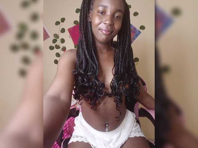 Imani- live webcam show