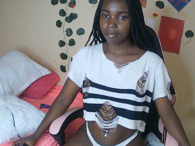 Imani- live webcam show
