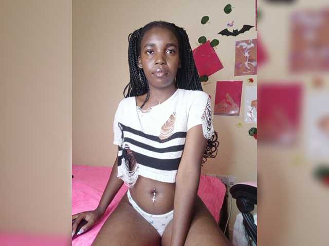 Imani- live webcam show