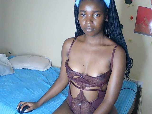 Imani- live cam on BongaCams