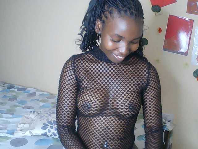 Imani- live cam on BongaCams