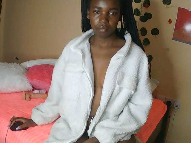 Imani- live cam on BongaCams