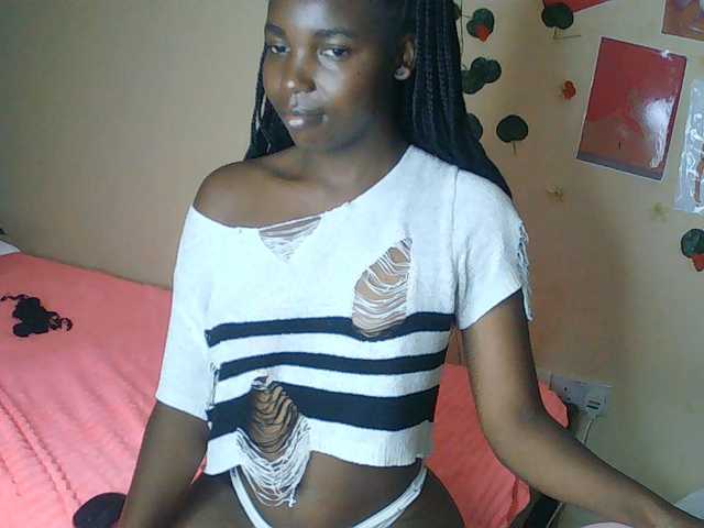 Imani- live cam on BongaCams