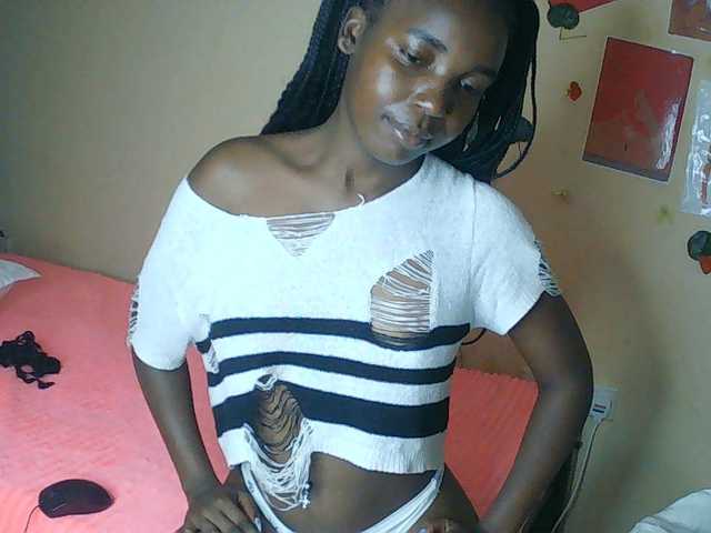 Imani- live webcam show