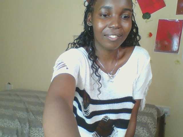Imani- live cam on BongaCams