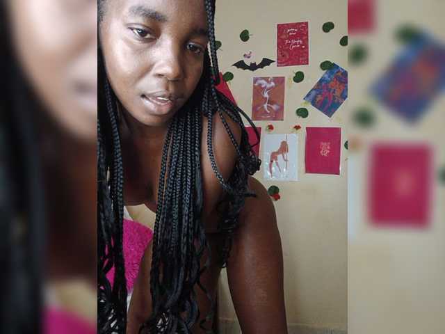 Imani- live webcam show