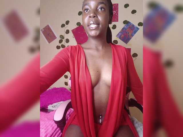 Imani- live webcam show