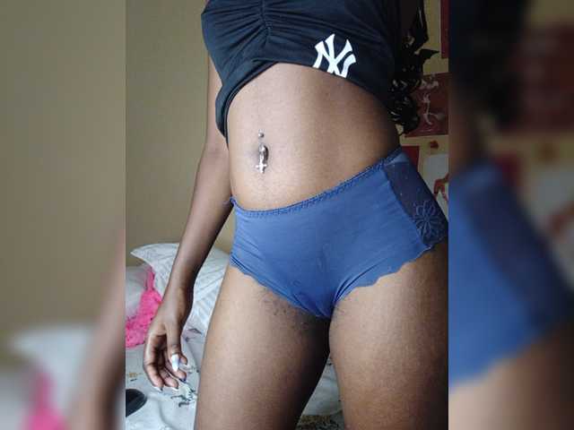 Imani- live webcam show
